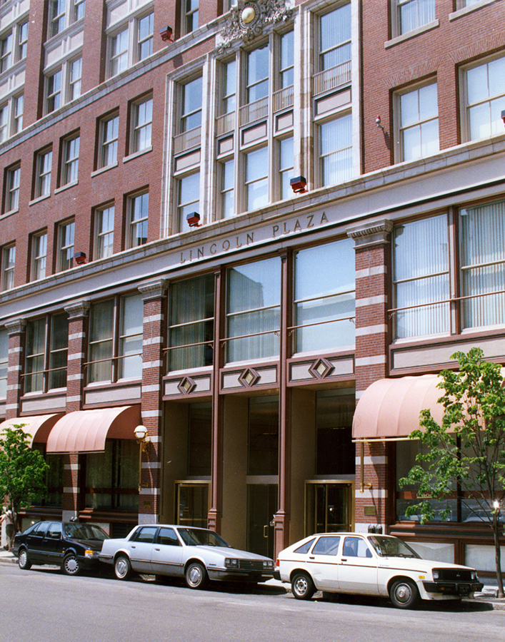 lincoln-plaza-richard-smith-architecture